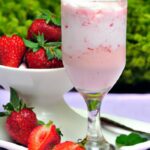 Timeless Taste: Crafting the Perfect Classic Strawberry Milkshake