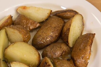 Unlock Flavor: How to Make Roasted Garlic Smashed Potatoes