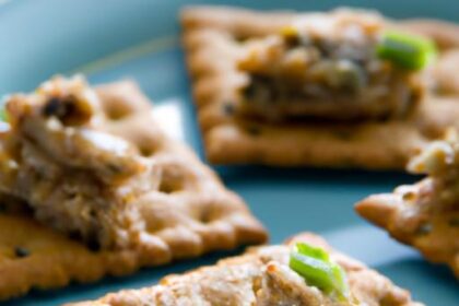 Savory Sardines on Whole-Grain Crackers: A Nutritious Bite