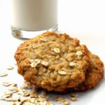 No-Bake Oatmeal Cookies: Easy, Delicious Treats in Minutes