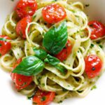 Fresh and Flavorful: Pesto Pasta with Juicy Cherry Tomatoes
