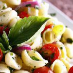 Fresh & Flavorful Caprese Pasta Salad: A Perfect Summer Dish