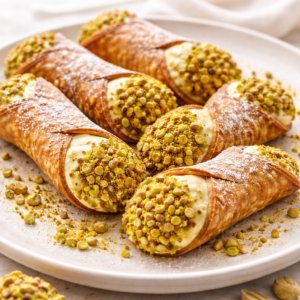 Cannoli with Pistachio