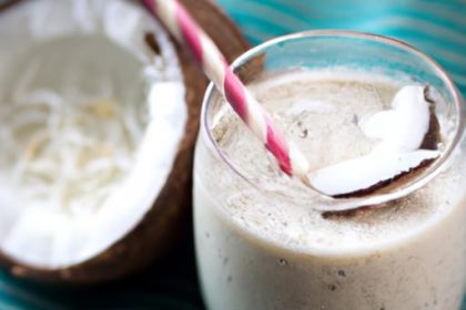 Refreshing Coconut Water Smoothie: Healthy Hydration Boost