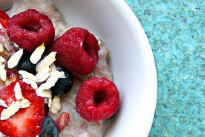 Energize Mornings: Overnight Oats with Almond Butter & Berries